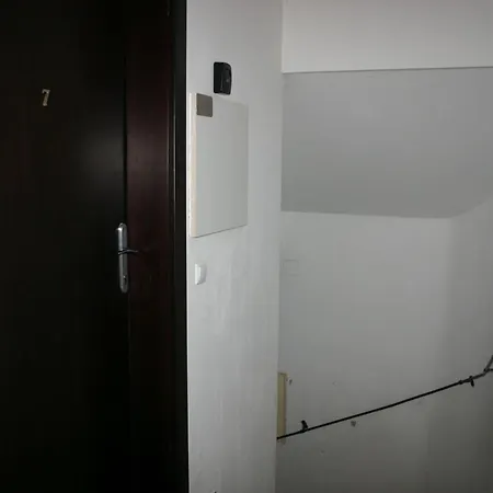 Apartment Enjoy 110qm Im Historischen Zentrum Sopron